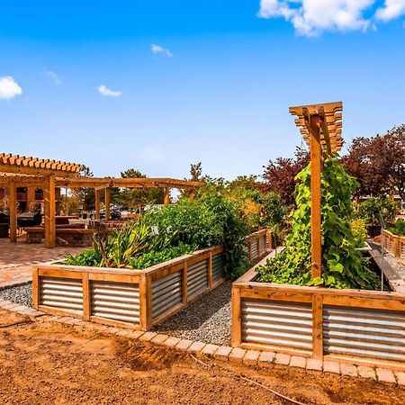 Best Western Plus Cedar City Exterior photo