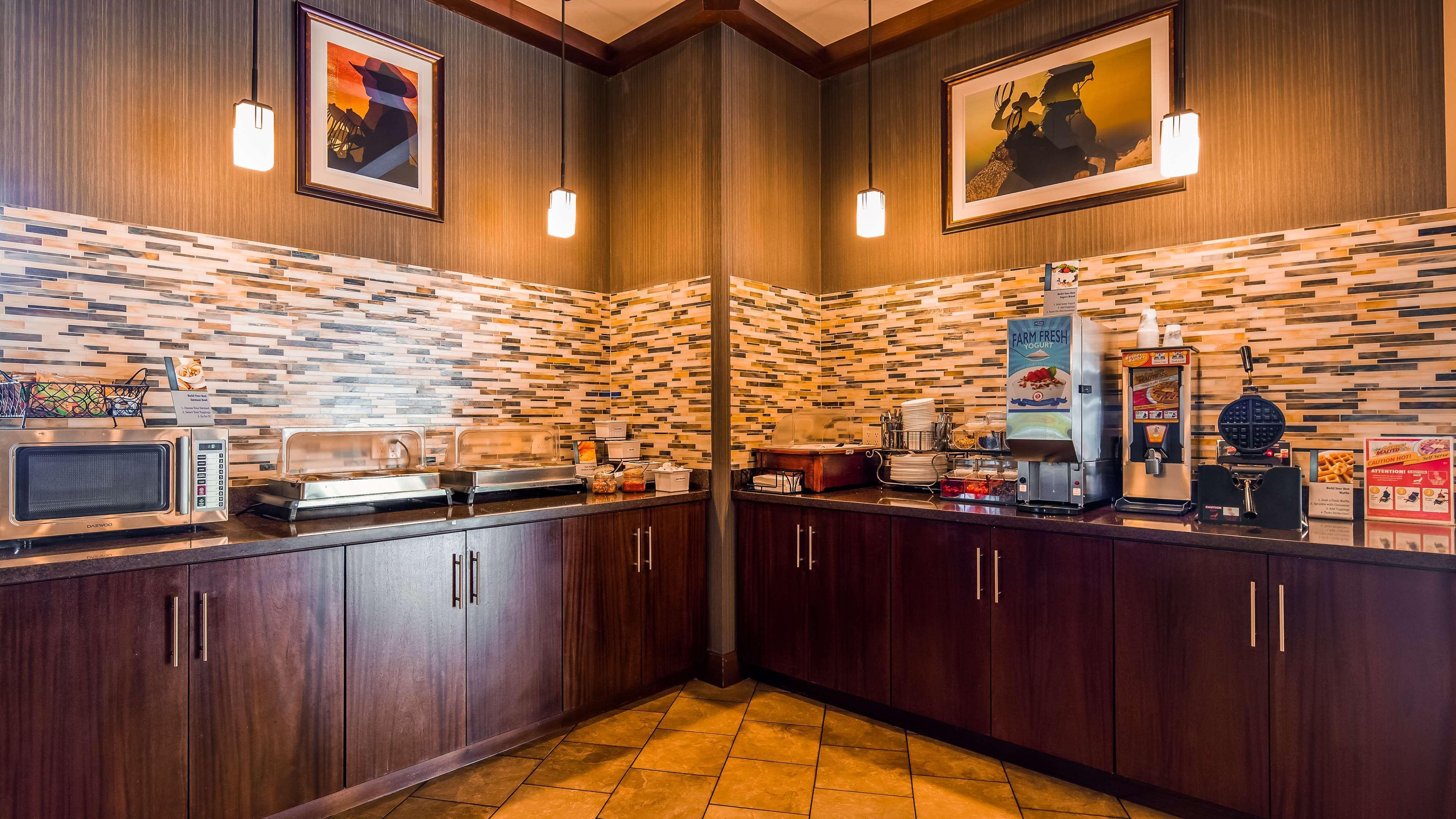 Best Western Plus Cedar City Exterior photo