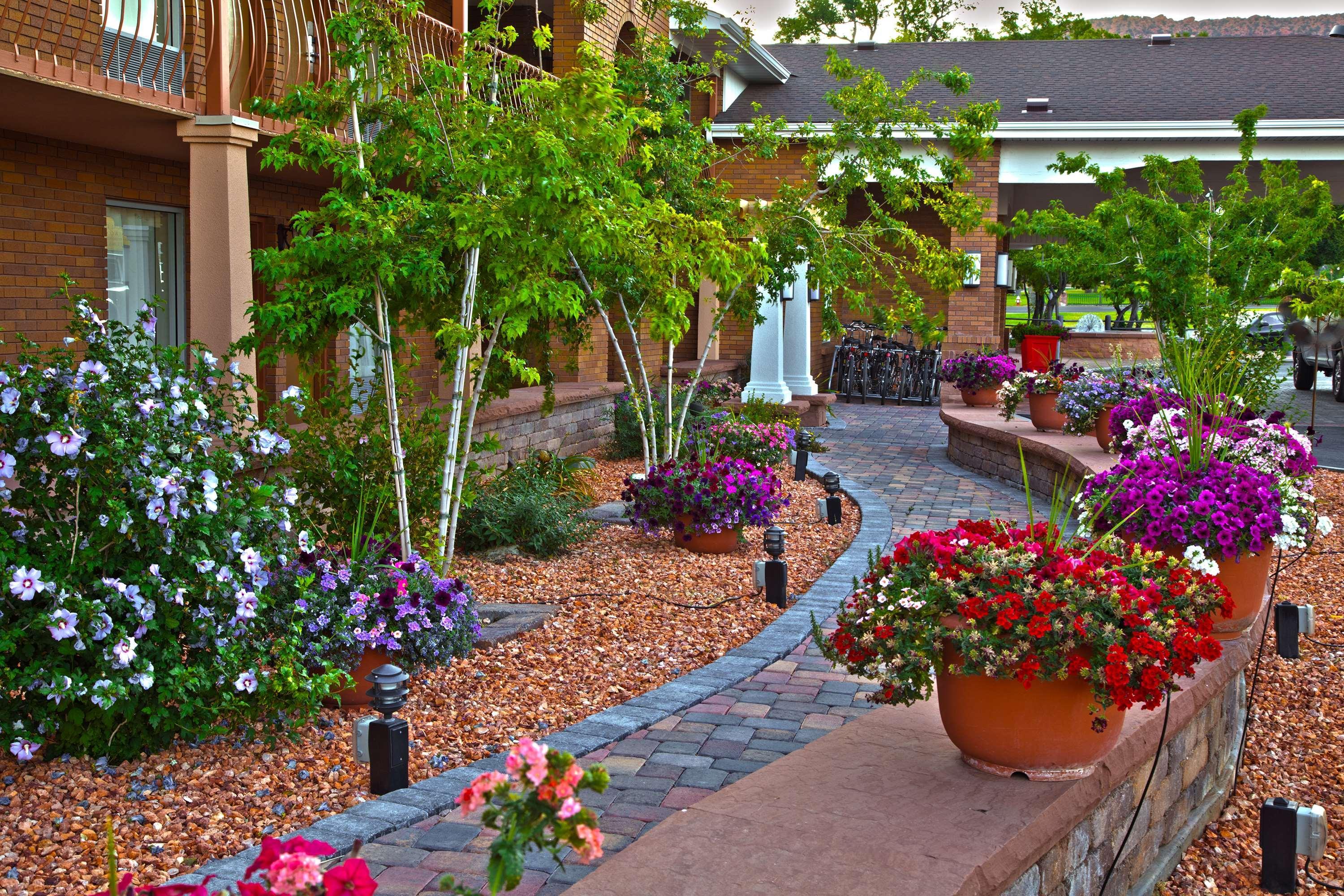 Best Western Plus Cedar City Exterior photo