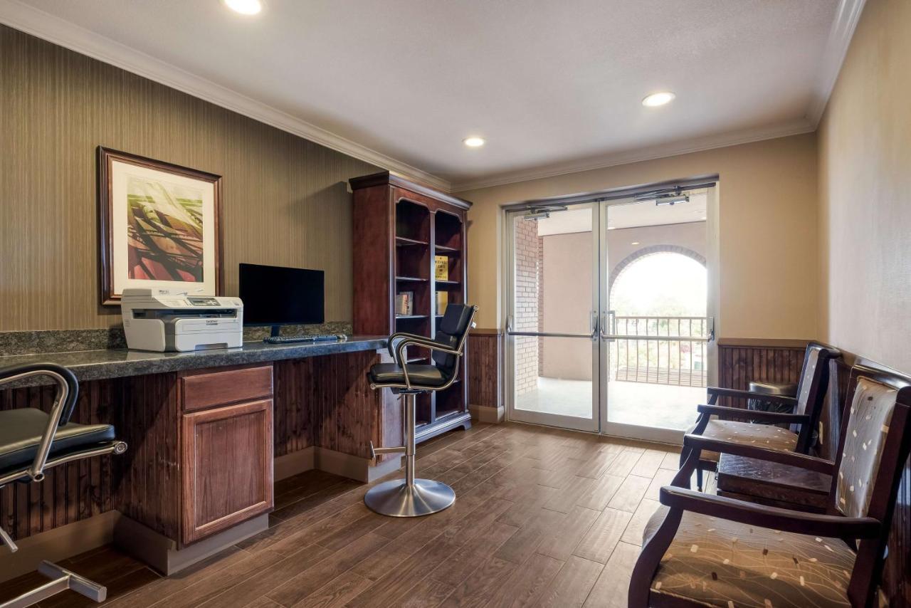 Best Western Plus Cedar City Exterior photo