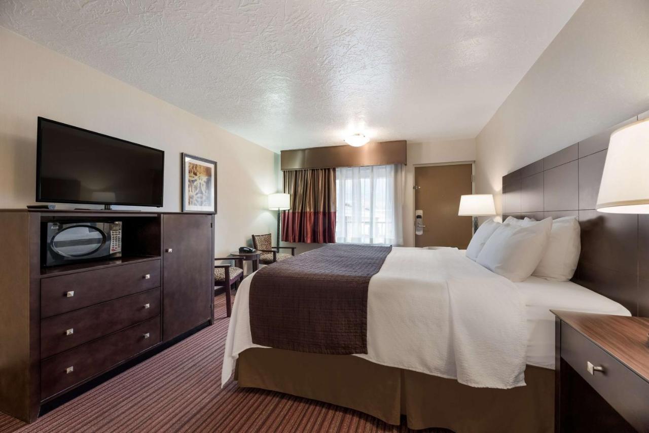 Best Western Plus Cedar City Exterior photo